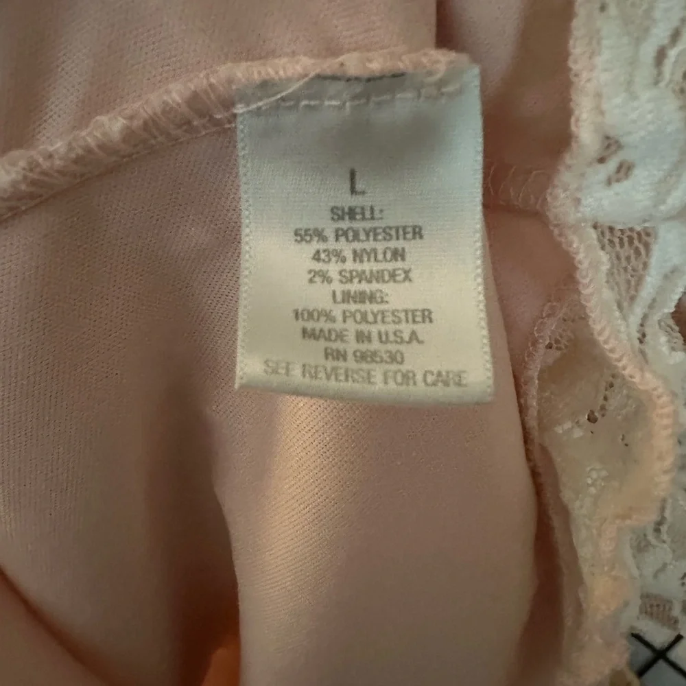 Cream Lace Blouse - Picture 3 of 3